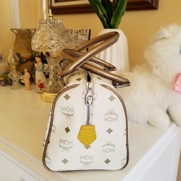 ❤️SOLD❤️MCM Purse - Picture 6 of 8